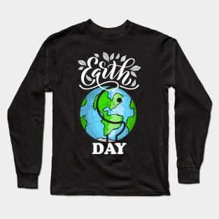 Earth Day 2019 TShirt Great Vintage Earth Day Elephant Long Sleeve T-Shirt